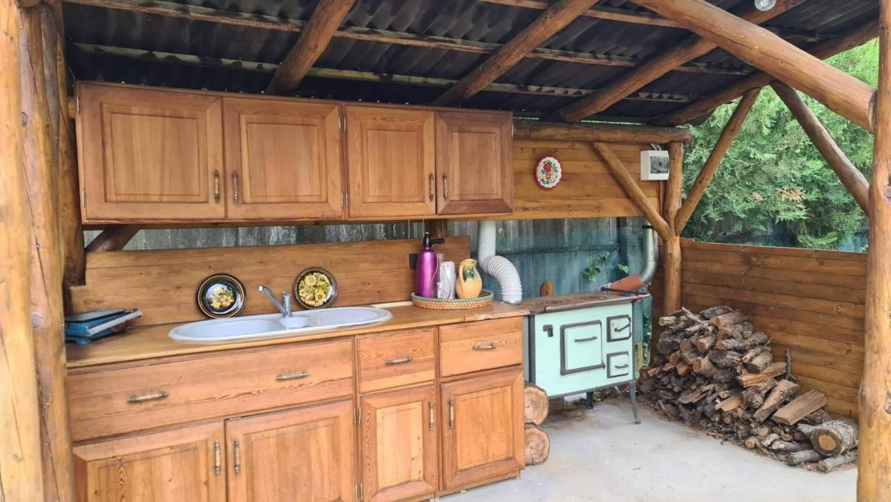 Ferienwohnung Eletvirag Rezidencia Es Vendeglak Egerszalók Exterior foto