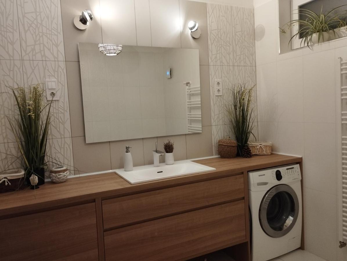Ferienwohnung Eletvirag Rezidencia Es Vendeglak Egerszalók Exterior foto